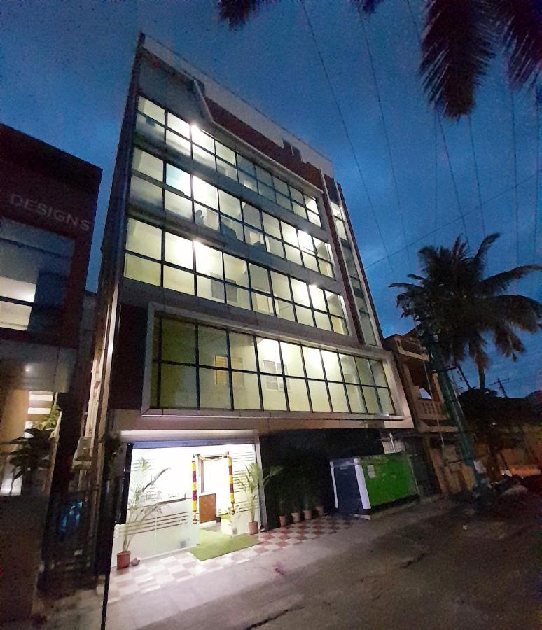 Redkey Inn Airport Bangalore Bagian luar foto